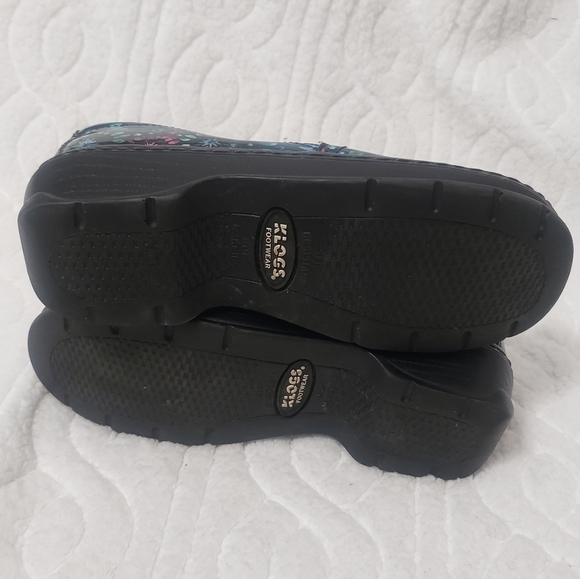 Klogs Footwear Nurse Clogs Floral Multicolor Patterned Leather 9M Slip Resistant - Picture 7 of 8